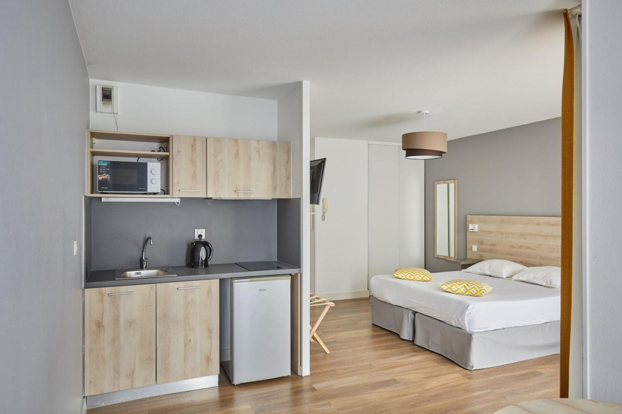 Appart Hotel Odalys City Aix En Provence Le Clos De La Chartreuse Aix-en-Provence Buitenkant foto