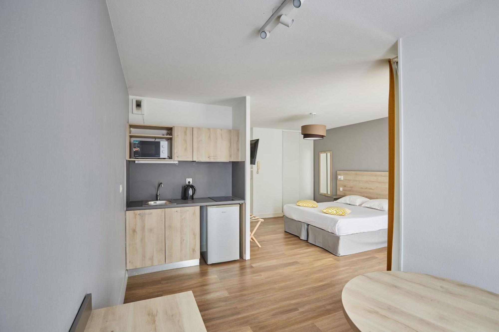 Appart Hotel Odalys City Aix En Provence Le Clos De La Chartreuse Aix-en-Provence Buitenkant foto