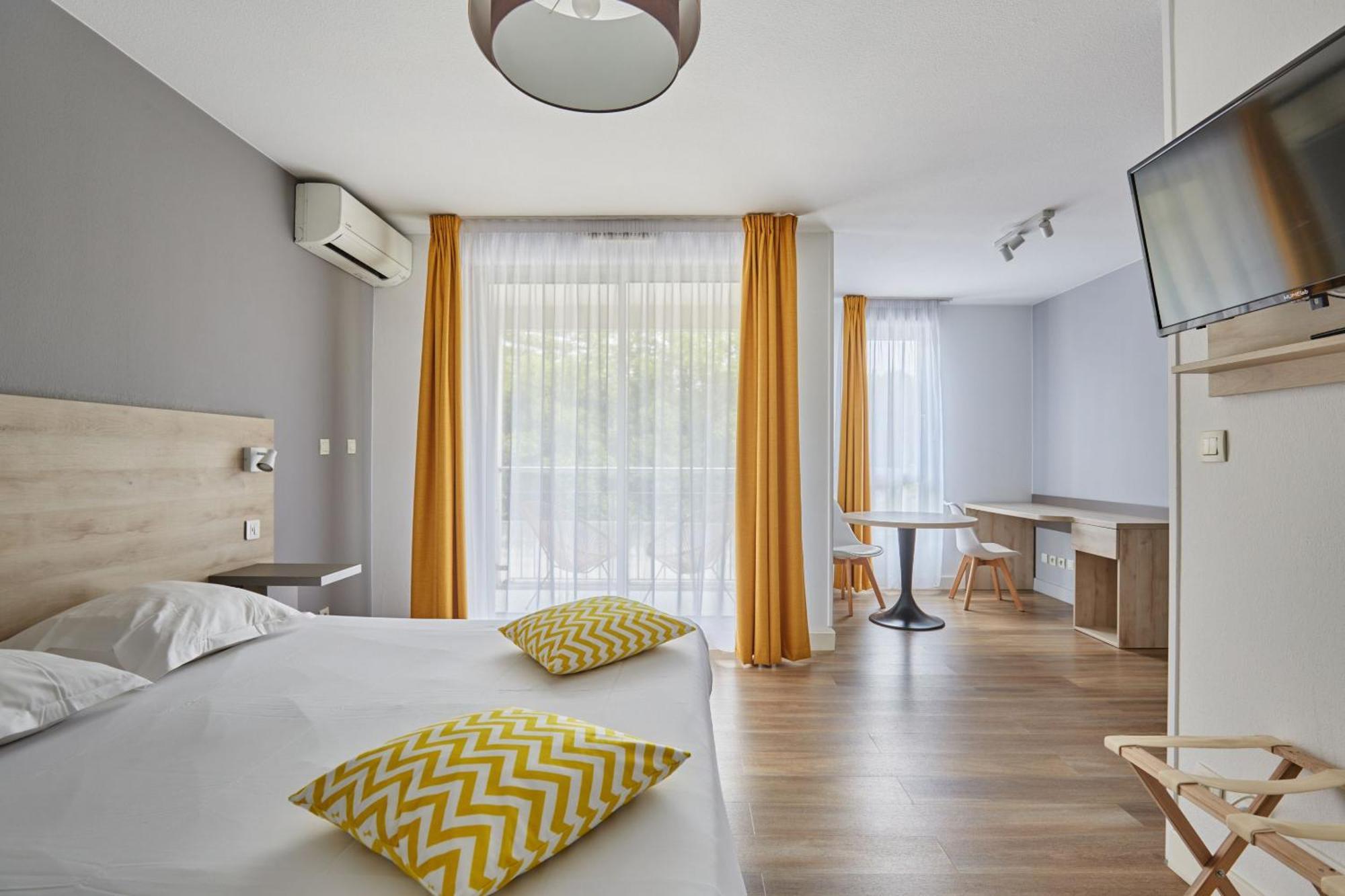 Appart Hotel Odalys City Aix En Provence Le Clos De La Chartreuse Aix-en-Provence Buitenkant foto